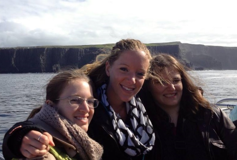 Laura Goodfield, Liron Bendor and Sarah Muse head to the Cliffs of Moher.
