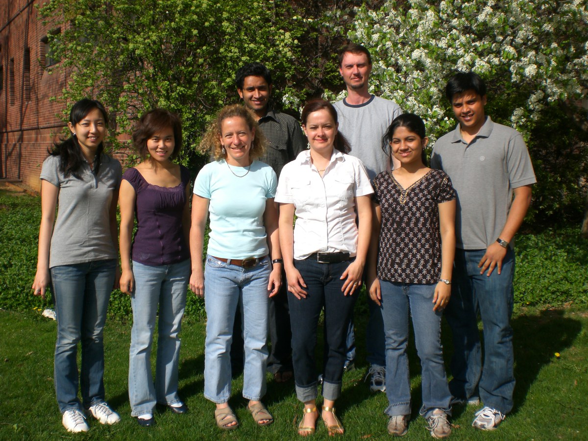 Cantorna Lab Photo, 2009